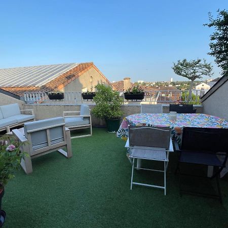 Grand Appartement Hypercentre Avec Terrasse Et Parking Poitiers Eksteriør bilde