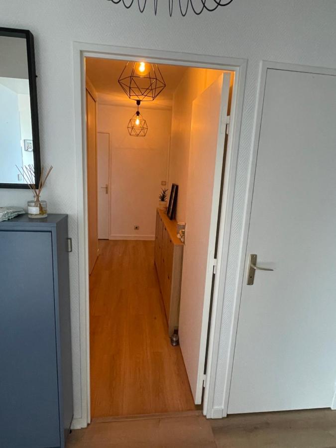 Grand Appartement Hypercentre Avec Terrasse Et Parking Poitiers Eksteriør bilde
